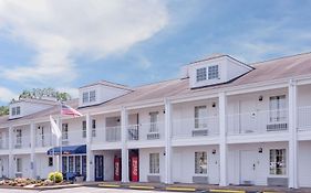 Baymont Inn & Suites Albany